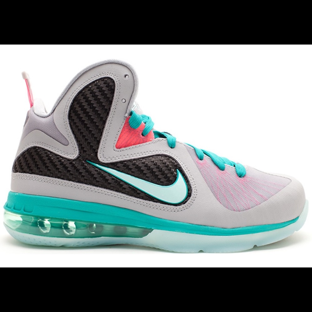 Nike LeBron 9 South Beach GS size 5 (womens 6.5/7)